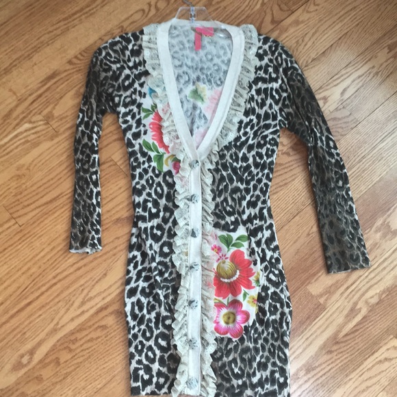 charlotte Sweaters - Unique sweater by Charlotte size small